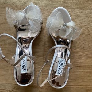 Badgley Mischka bridal embellished tulle sandal 8.5